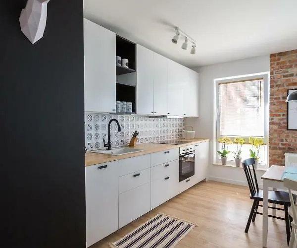 Chmielna Park Apartamento