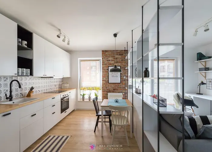 Chmielna Park Apartamento